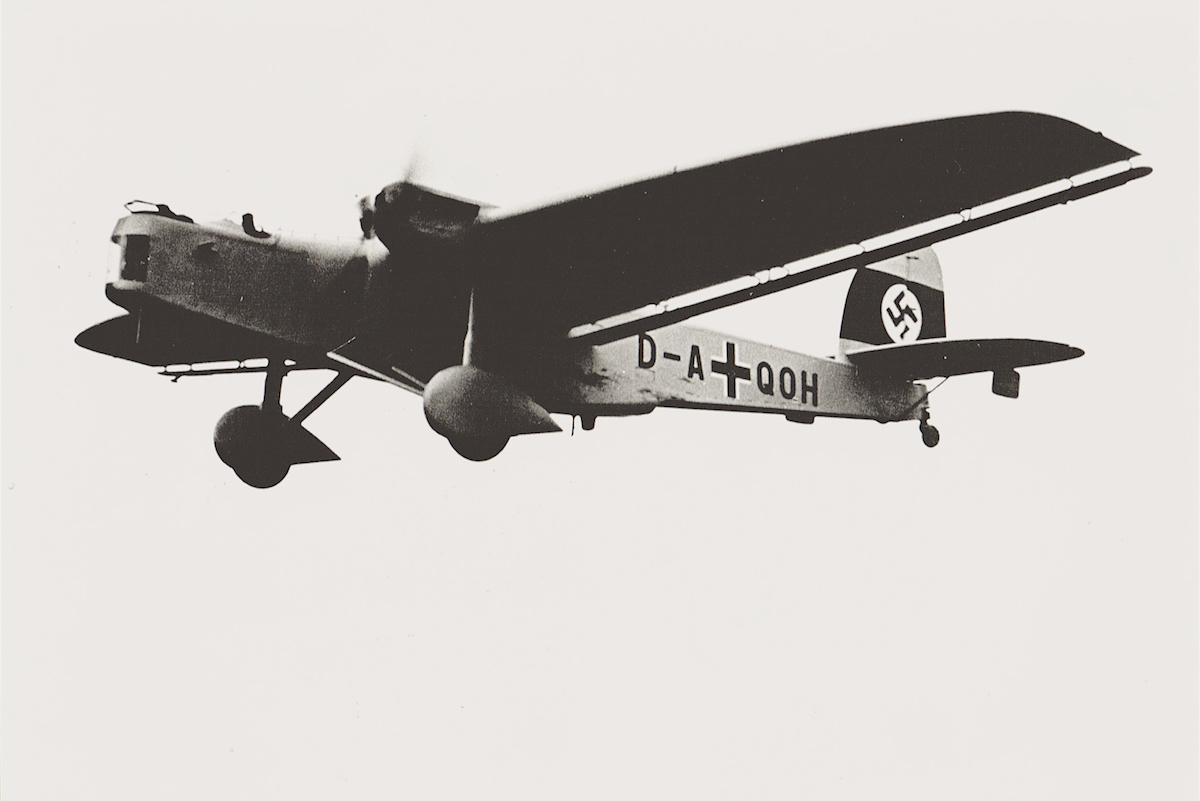 Naam: Foto 384. D-AQOH. Dornier Do-23 van de Luftwaffe, kopie.jpg
Bekeken: 1115
Grootte: 471,3 KB