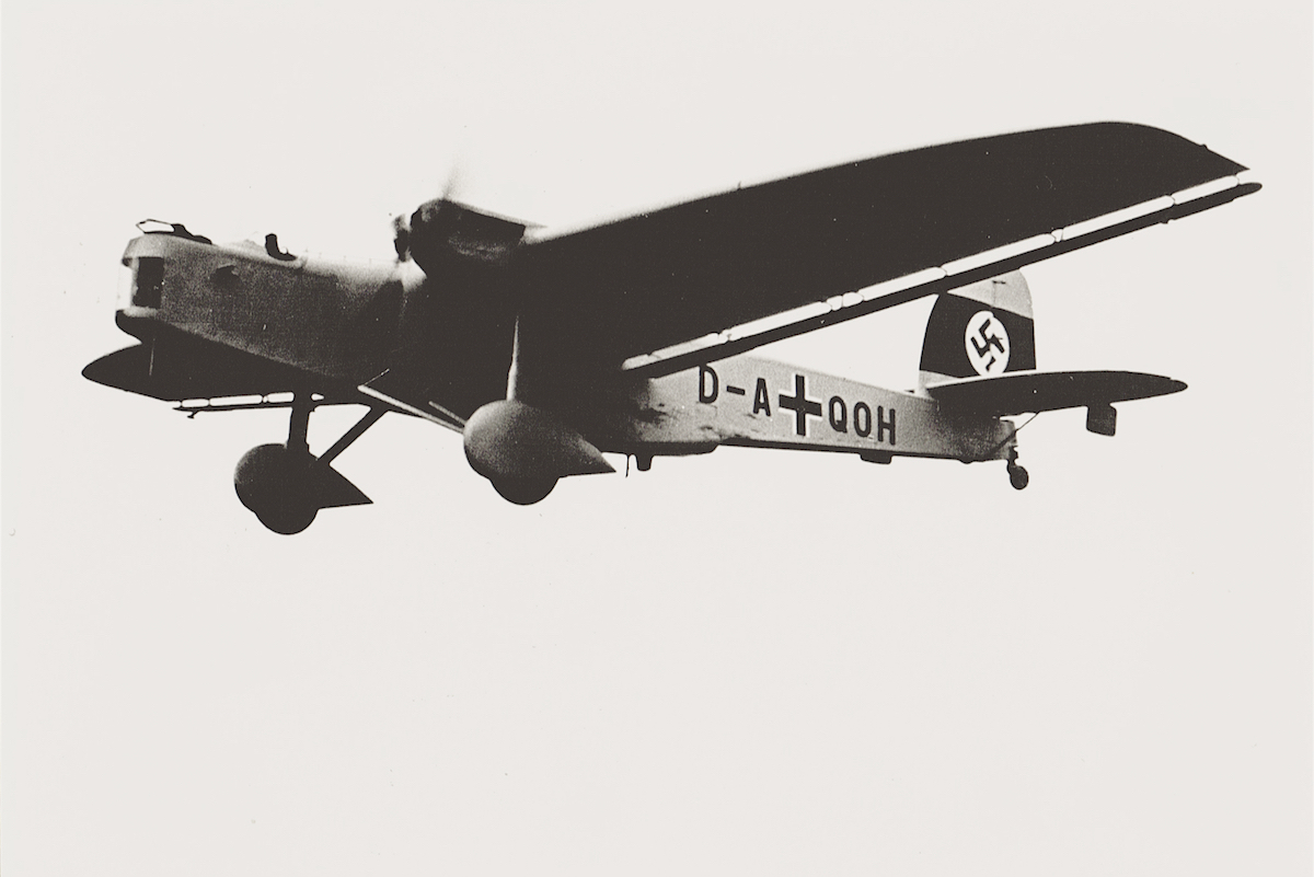 Naam: Foto 384. D-AQOH. Dornier Do-23 van de Luftwaffe, kopie.jpg
Bekeken: 1360
Grootte: 471,3 KB