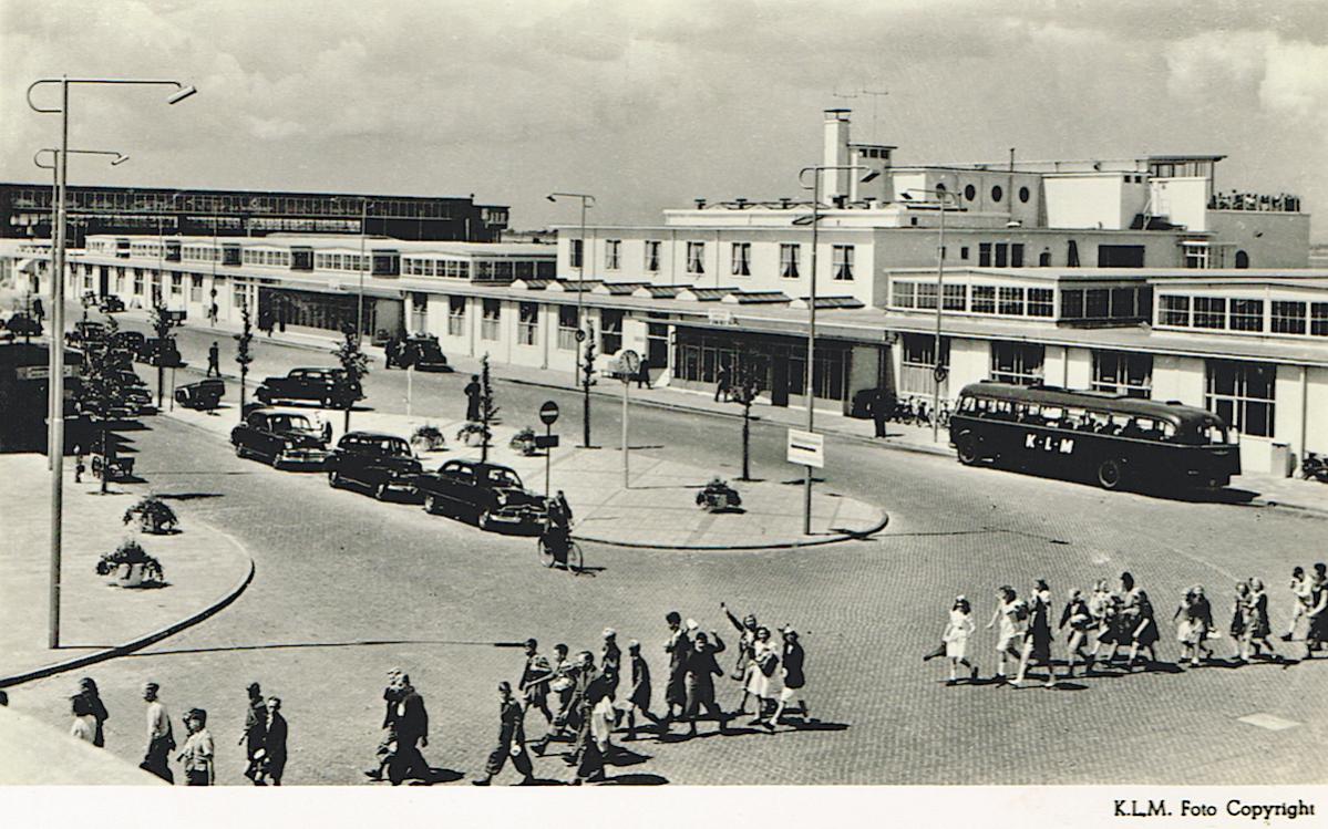 Naam: Kaart 662. Stationsplein Schiphol, kopie.jpg
Bekeken: 1187
Grootte: 159,5 KB