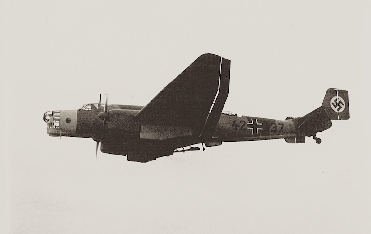 Naam: Foto 398. '42+37. Junkers Ju 86 kopie.jpeg
Bekeken: 726
Grootte: 484,9 KB
