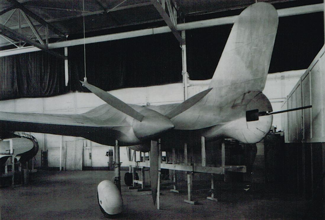 Naam: Foto 407. Mockup van Messerschmitt Me 329 (4), kopie 1100.jpg
Bekeken: 1114
Grootte: 100,9 KB