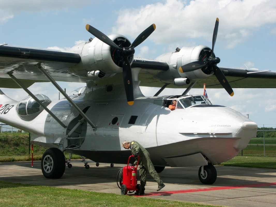 Naam: PH-PBY 01.jpg
Bekeken: 279
Grootte: 176,3 KB