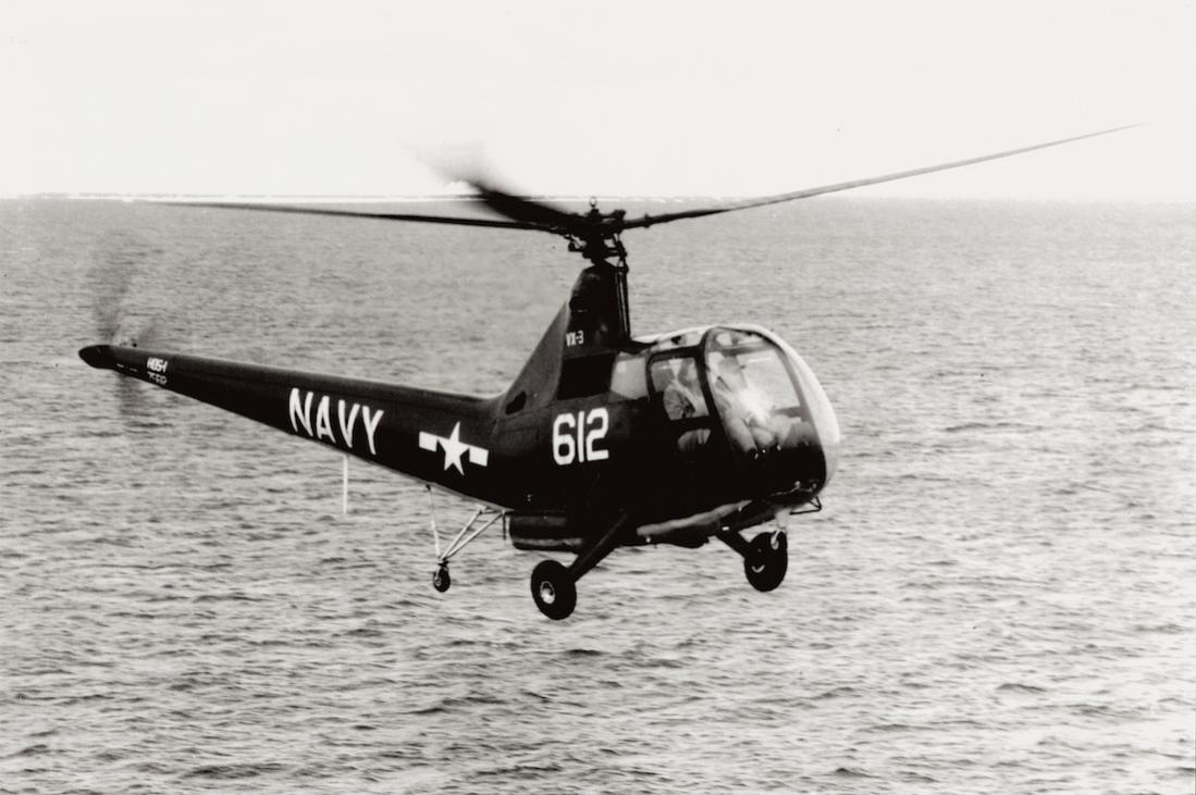 Naam: Foto 453. '612'. Sikorsky HOS-1 (VX-3 : '612'), kopie 1100.jpg
Bekeken: 595
Grootte: 93,4 KB