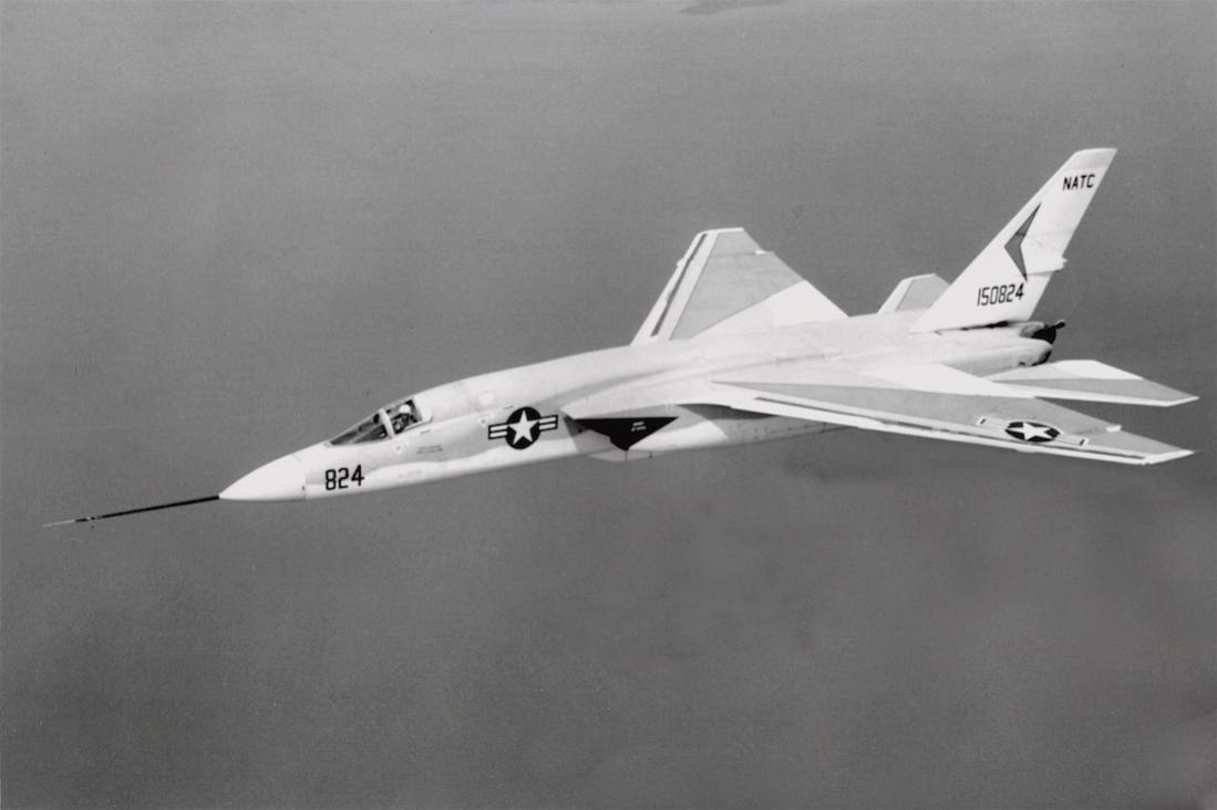 Naam: Foto 456. North American RA-5C Vigilante (BuNo 150824) assigned to the Naval Air Test Center Pat.jpg
Bekeken: 400
Grootte: 54,1 KB