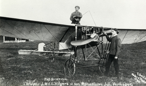 Naam: ede airport hilgers.jpg
Bekeken: 630
Grootte: 130,2 KB