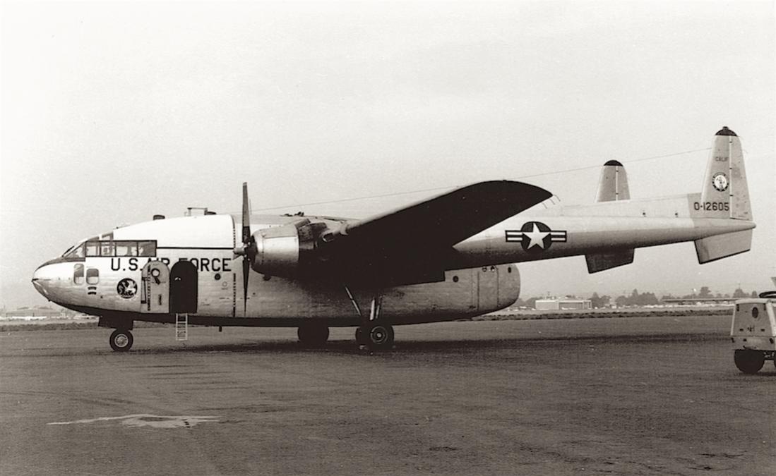 Naam: Foto 458. Fairchild C-119C-25-FA Flying Boxcar. (51-2605 : 0-12605). MSN 10594, kopie 1100.jpg
Bekeken: 493
Grootte: 76,8 KB