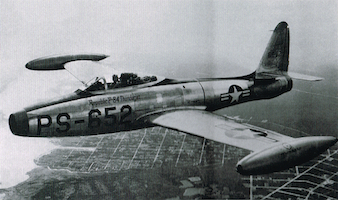 Naam: Thunderjet, streep 2 kopie.jpg
Bekeken: 867
Grootte: 103,6 KB