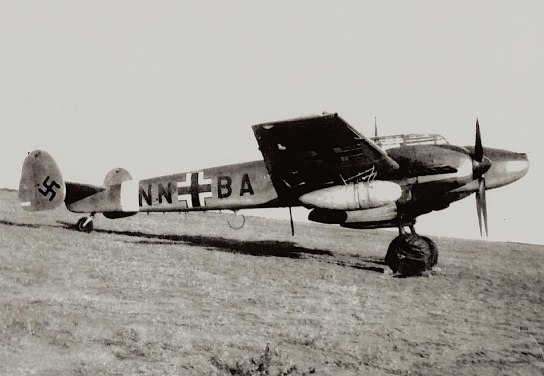 Naam: Foto 436. 'NN+BA'. Messerschmitt Bf 110 E, kopie 1100.jpg
Bekeken: 840
Grootte: 80,6 KB