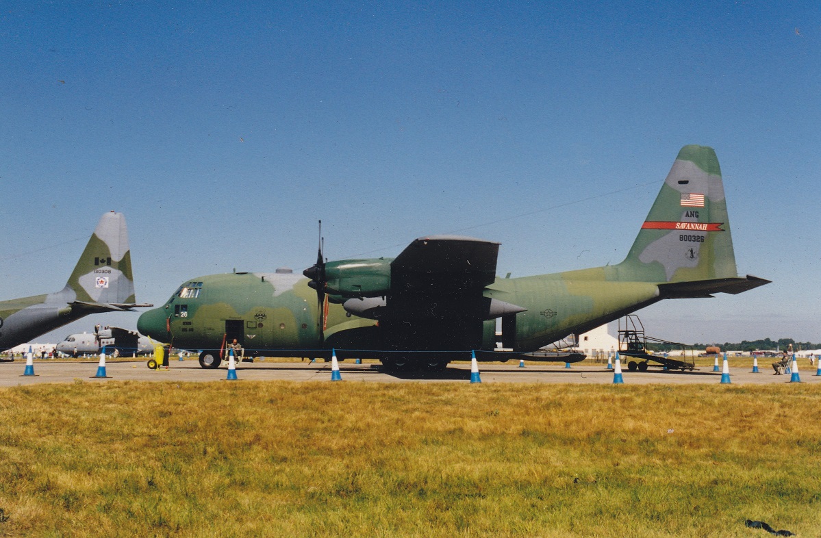 Naam: 03.jpg
Bekeken: 1195
Grootte: 363,6 KB