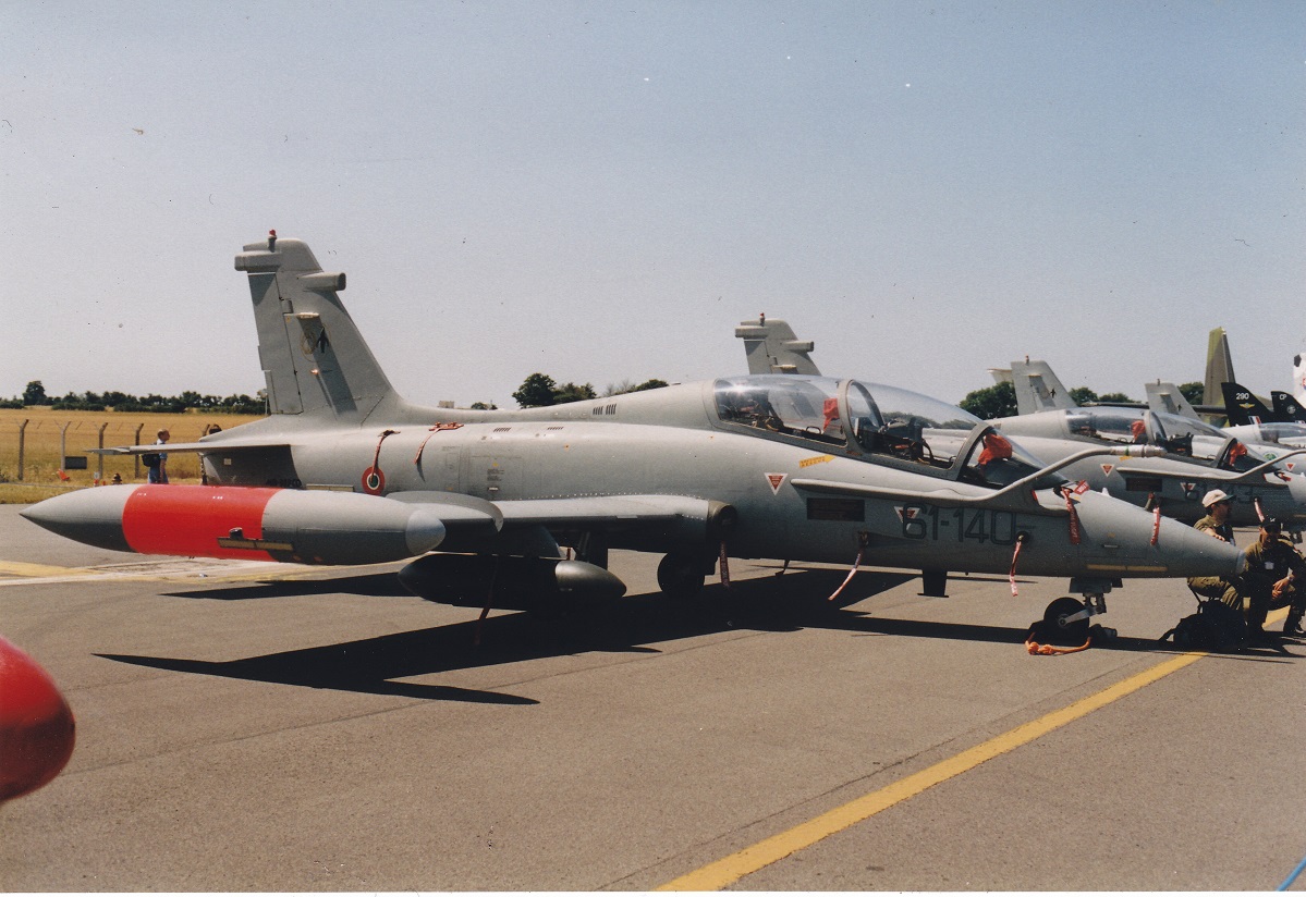 Naam: 01.jpg
Bekeken: 1129
Grootte: 306,8 KB