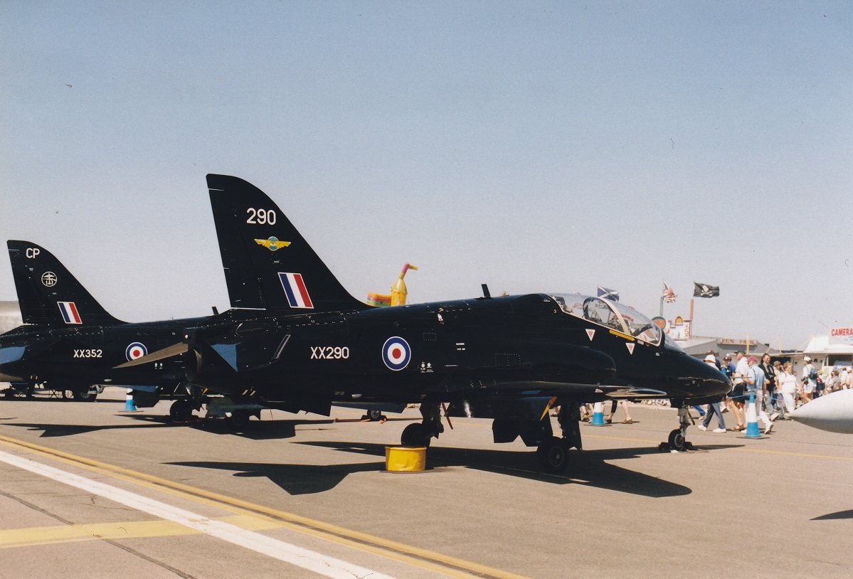 Naam: 02.jpg
Bekeken: 1146
Grootte: 274,4 KB