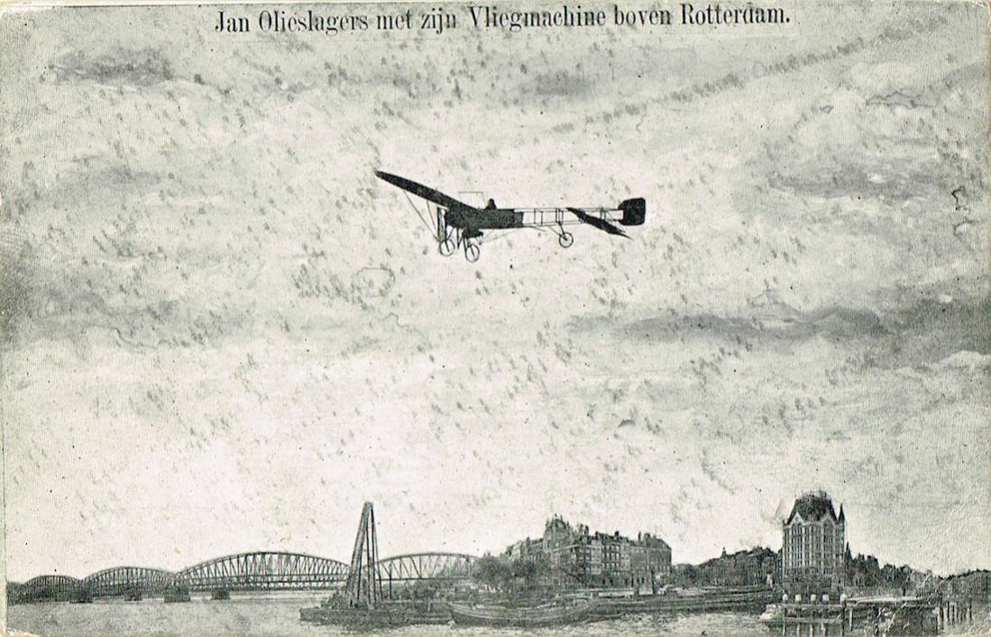 Naam: Kaart 682. Jan Olieslagers met zijn Vliegmachine boven Rotterdam kopie.jpg
Bekeken: 1265
Grootte: 142,2 KB