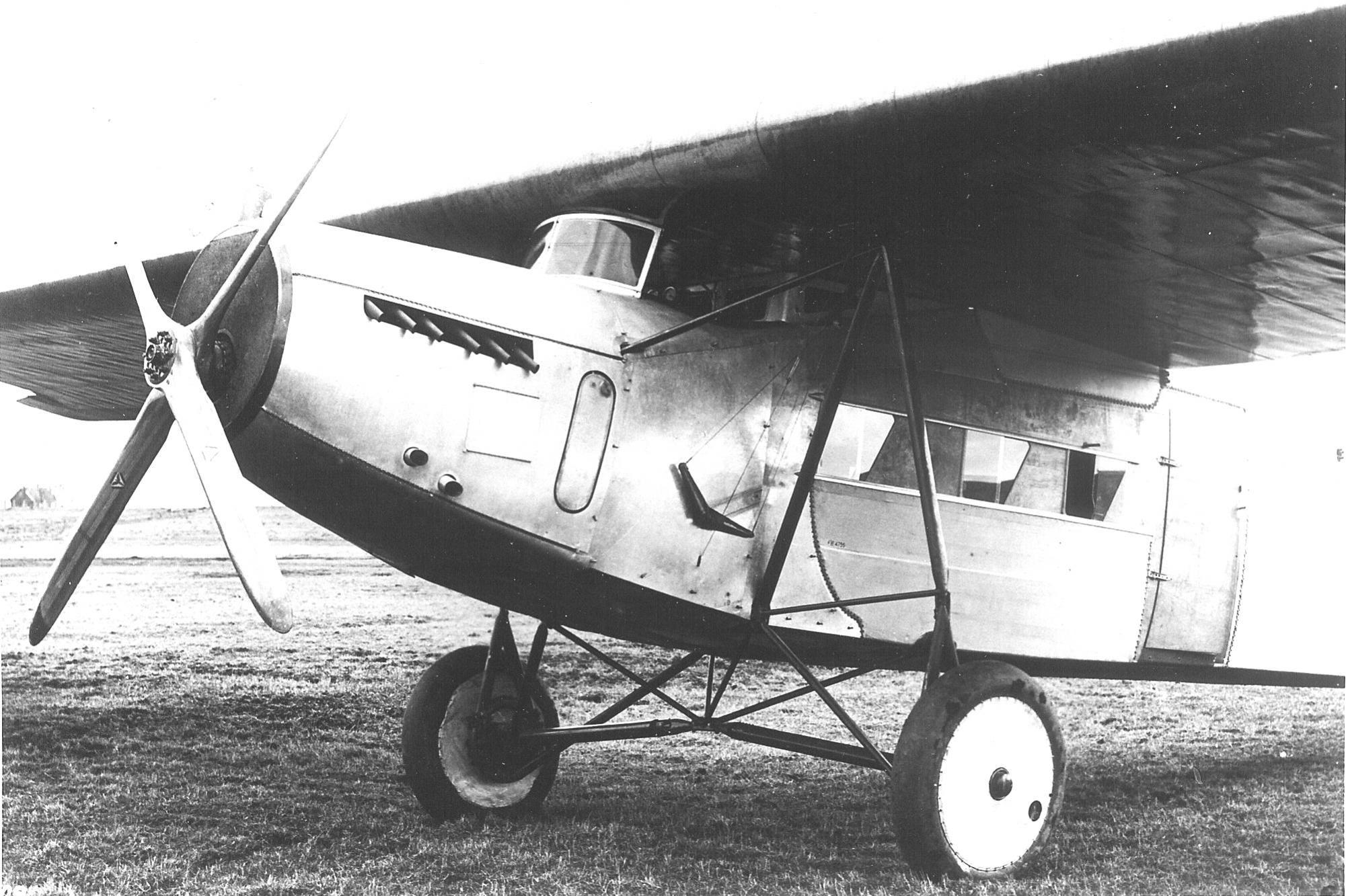 Naam: Fokker F.VII prototype -1.jpg
Bekeken: 513
Grootte: 360,1 KB
