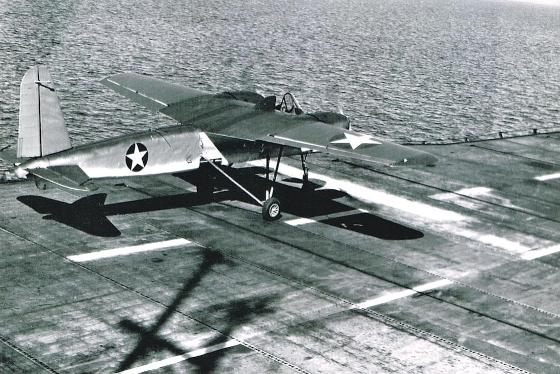 Naam: Foto 492. TDN-1 radio controlled world war II drone op vliegdek (1943), kopie 1100.jpg
Bekeken: 400
Grootte: 160,3 KB
