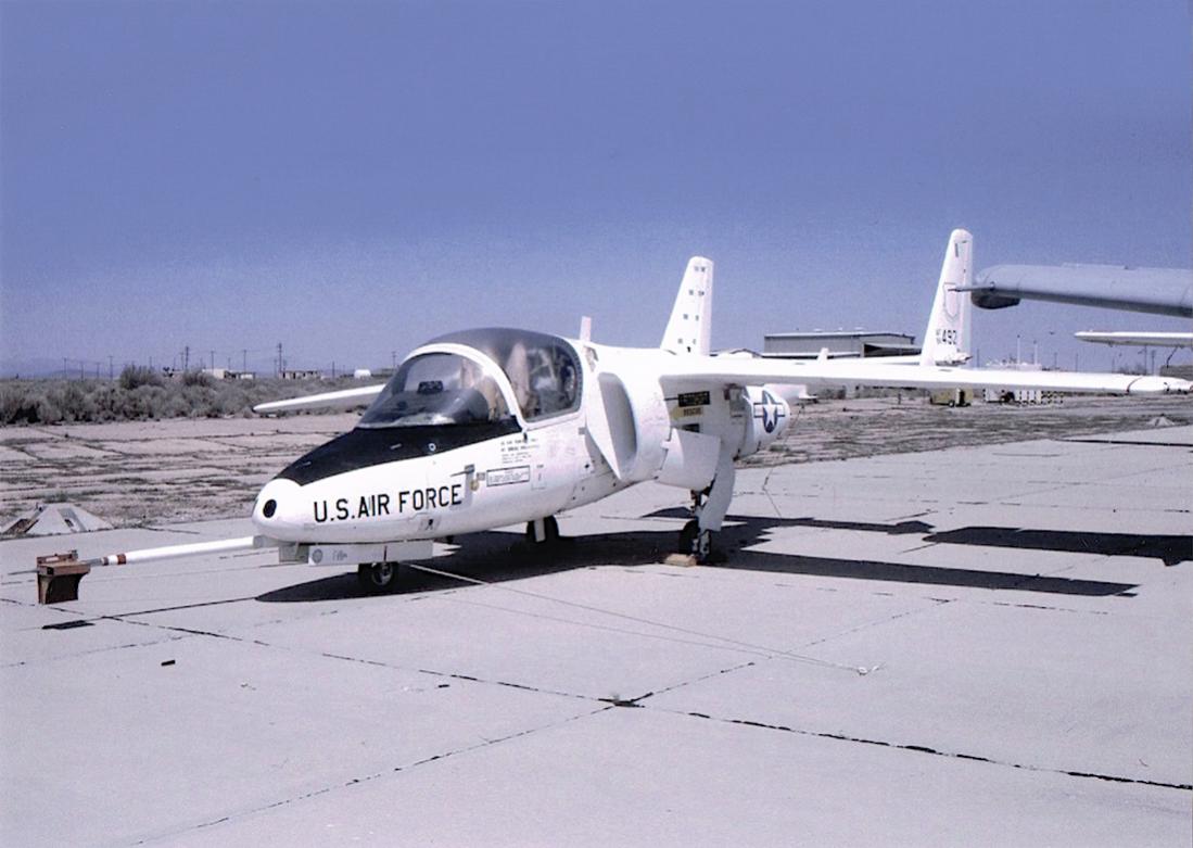 Naam: Foto 496. Fairchild T-46 (nickname %22Eaglet%22) kopie.jpg
Bekeken: 321
Grootte: 83,0 KB