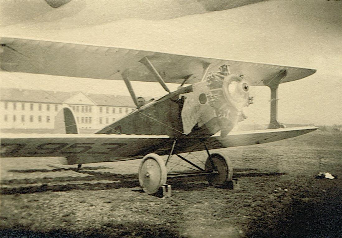 Naam: Foto 375. D-953. Udet U 12a, kopie 1100.jpg
Bekeken: 746
Grootte: 127,2 KB