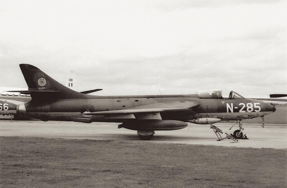 Naam: Foto 132. 'N-285'. Hawker Hunter F.Mk.6, kopie 1100.jpg
Bekeken: 1220
Grootte: 78,1 KB
