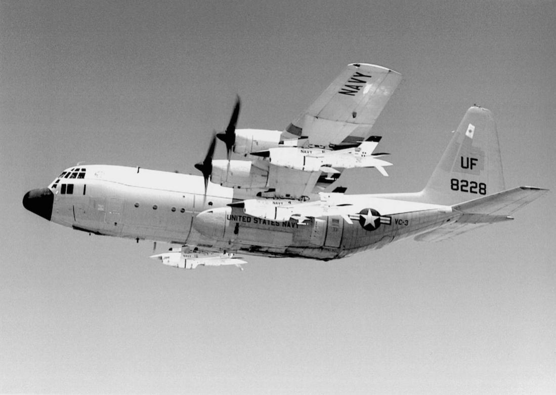Naam: Foto 521. Lockheed DC-130A Hercules met Teledyne Ryan BQM-34A Firebee drones, kopie 1100.jpg
Bekeken: 811
Grootte: 76,8 KB