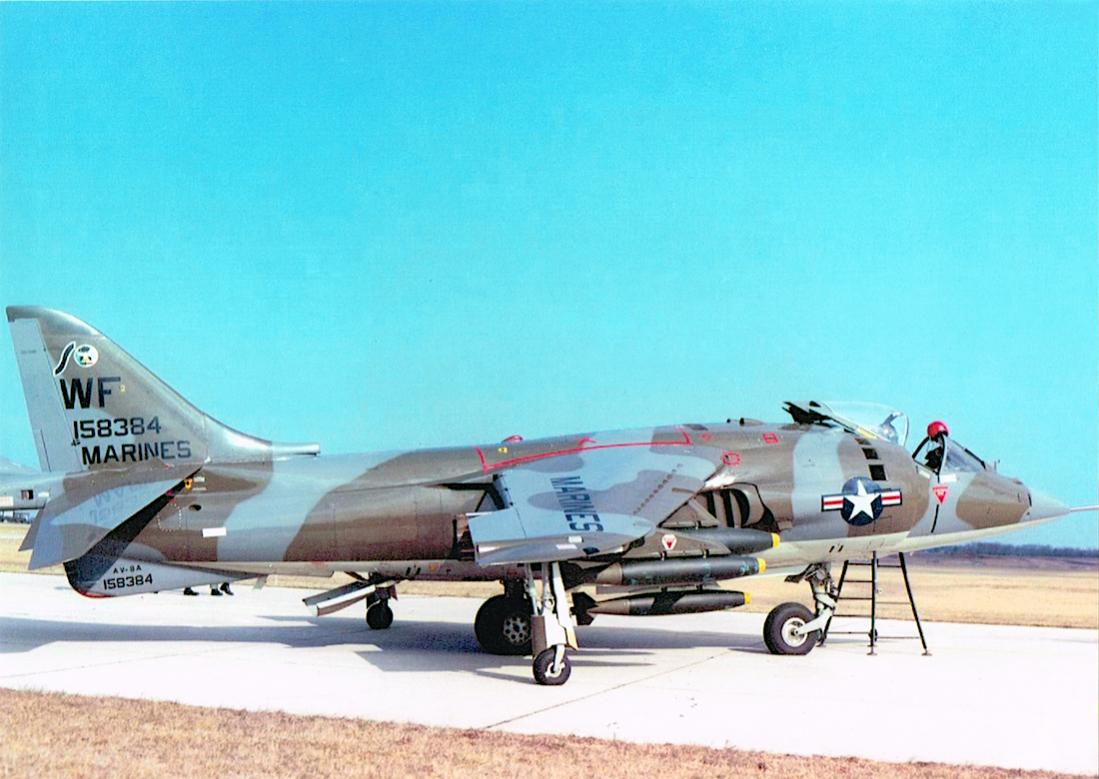 Naam: Foto 524. Hawker Siddeley AV-8A Harrier. Harrier Mk 50 purchased by Navy for USMC. (158384 :  MS.jpg
Bekeken: 554
Grootte: 93,0 KB