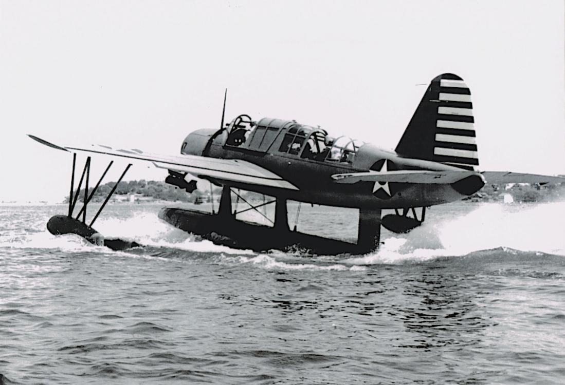 Naam: Foto 531. Vought OS2U Kingfisher, kopie 1100.jpg
Bekeken: 570
Grootte: 95,0 KB