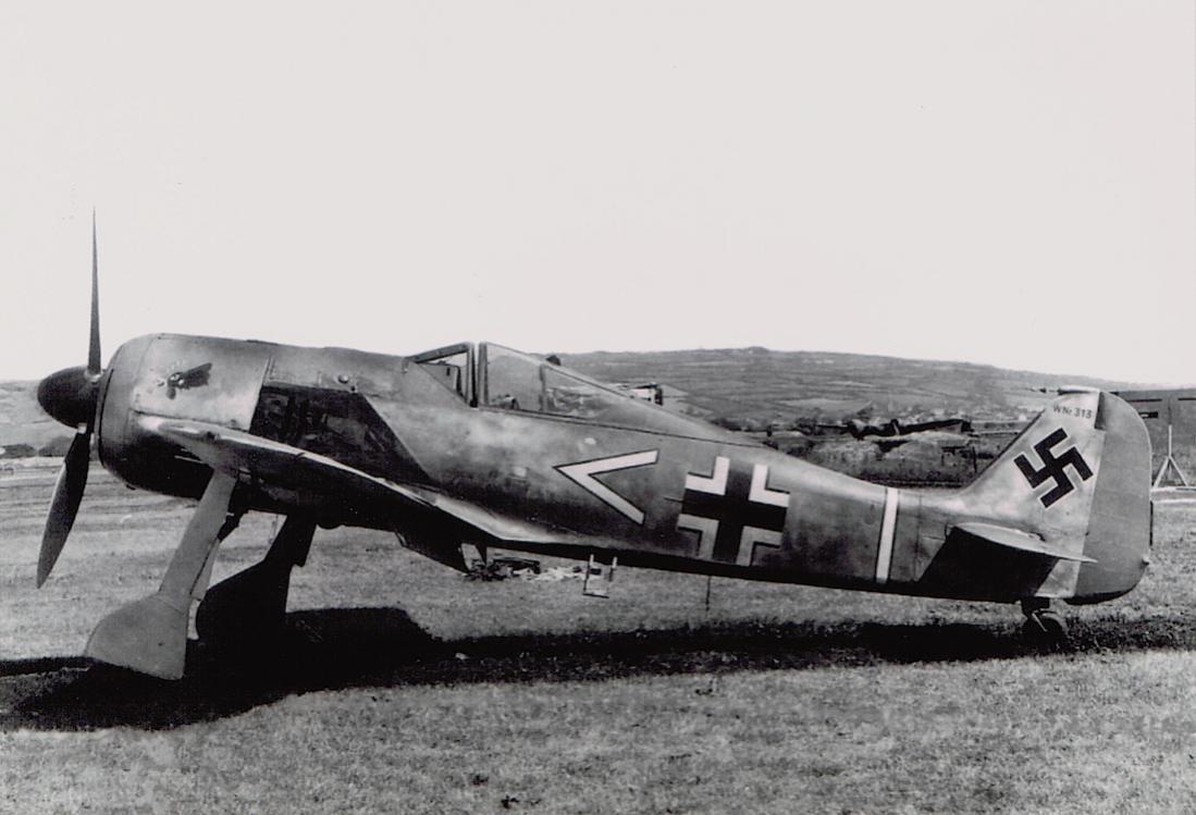 Naam: Foto 466. Focke-Wulf Fw 190, kopie 1100.jpg
Bekeken: 709
Grootte: 84,9 KB
