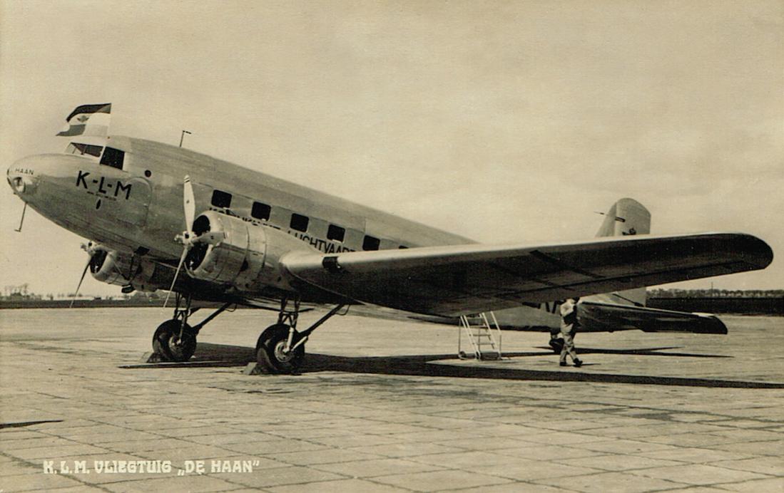 Naam: Kaart 707. PH-AKH %22Haan%22. DC-2, kopie 1100.jpg
Bekeken: 1096
Grootte: 92,9 KB