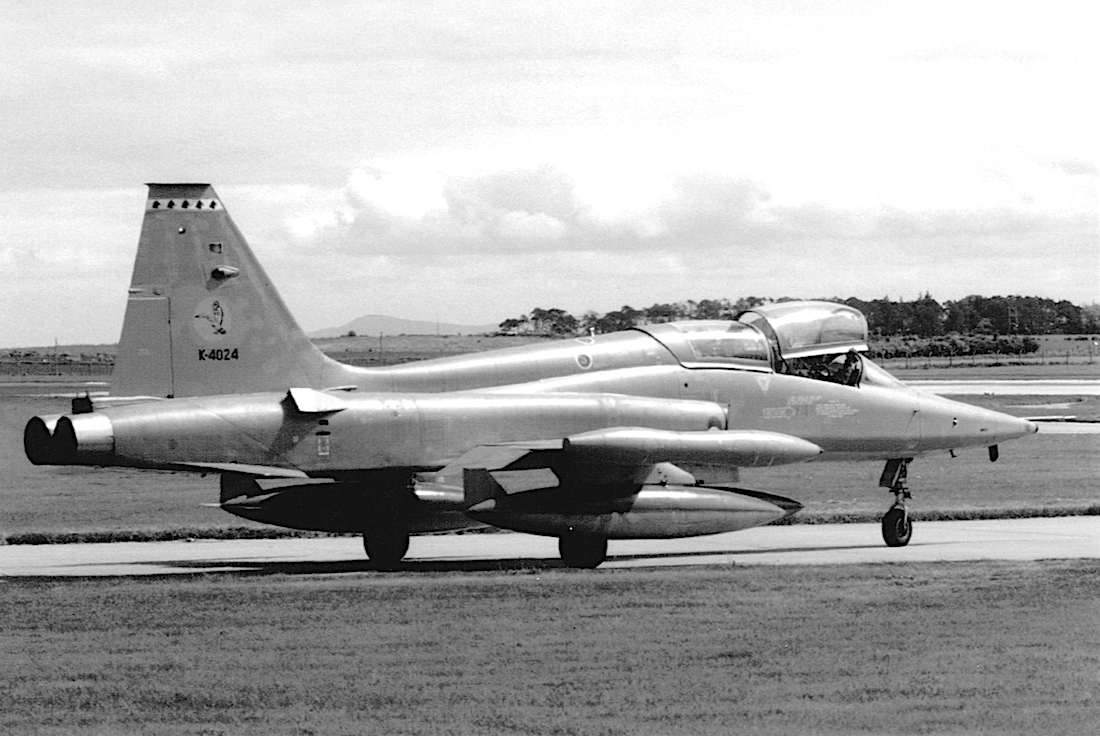 Naam: Foto 137. 'K-4024'. NF-5B, kopie 1100.jpg
Bekeken: 1092
Grootte: 424,6 KB
