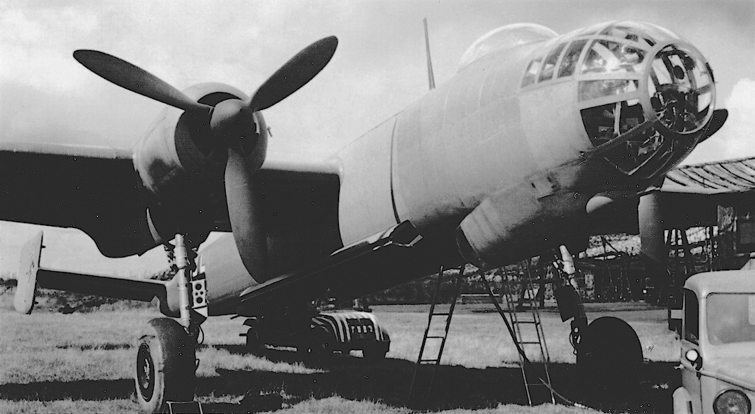 Naam: Foto 472. Focke-Wulf Fw 191, kopie 1100.jpeg
Bekeken: 972
Grootte: 450,4 KB