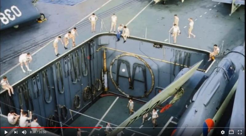 Naam: Screenshot_2018-09-21 HNLMS Karel Doorman (R81) in HD Color 1963 - YouTube(2).jpg
Bekeken: 873
Grootte: 48,3 KB