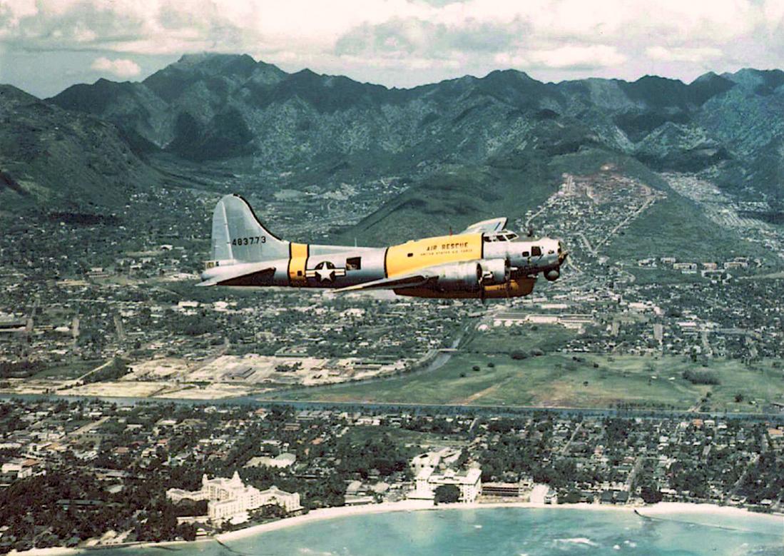 Naam: Foto 595. Boeing SB-17G-95-DL Flying Fortress (gebouwd bij Douglas:Long Beach), geconverteerd  t.jpg
Bekeken: 481
Grootte: 166,4 KB