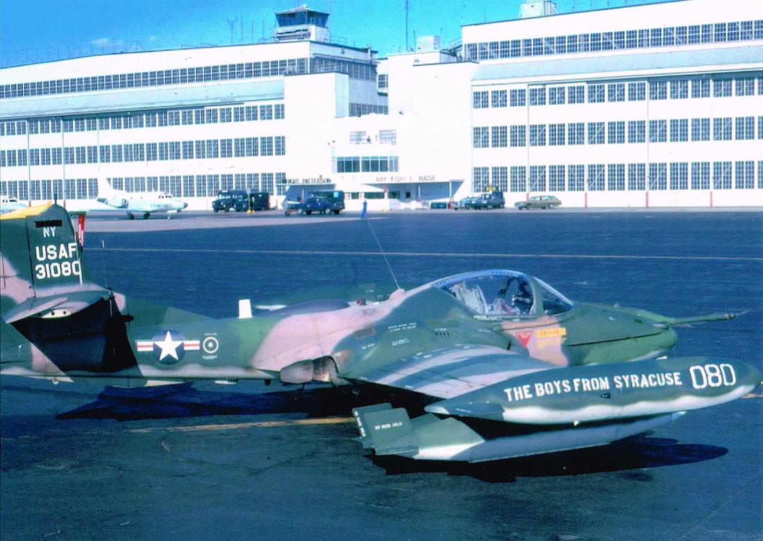 Naam: Foto 596. Cessna A-37B Dragonfly, kopie 1100.jpg
Bekeken: 640
Grootte: 135,5 KB