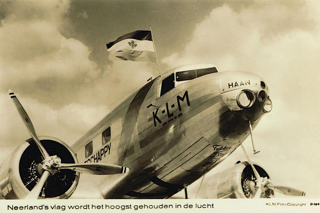 Naam: Kaart 718. PH-AKH 'Haan'. Douglas DC-2, kopie 1100.jpg
Bekeken: 929
Grootte: 105,8 KB