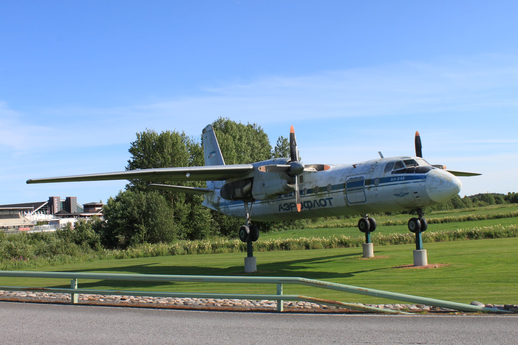 Naam: panoramio-121964034 (2).jpg
Bekeken: 1476
Grootte: 397,8 KB