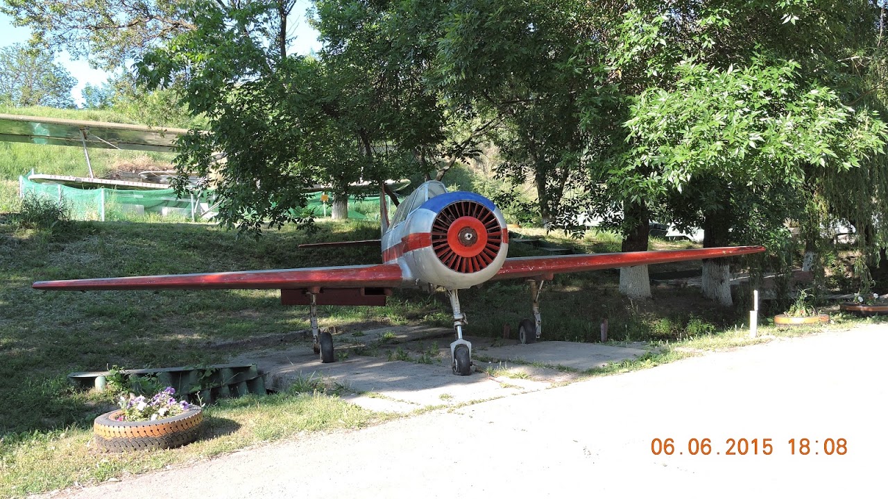 Naam: Yak 52 - Aksay - Military-historical Museum.jpg
Bekeken: 457
Grootte: 379,2 KB