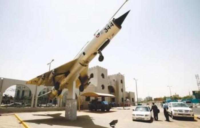 Naam: Mig 21 , Khartoum, Soedan..jpg
Bekeken: 630
Grootte: 30,7 KB