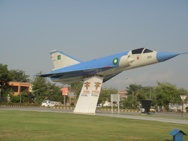 Naam: Mirage 3 , Hayatabad..jpg
Bekeken: 143
Grootte: 123,3 KB