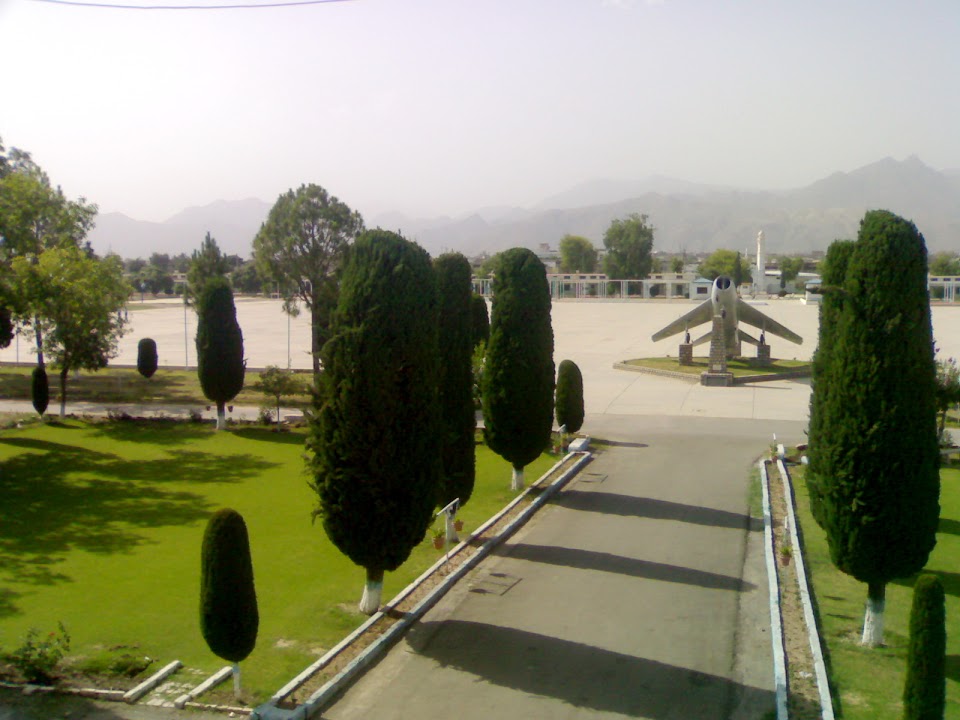 Naam: Mig 19 , Kohat..jpg
Bekeken: 1417
Grootte: 103,9 KB