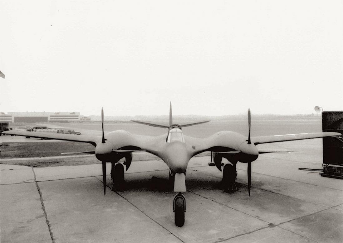 Naam: Foto 626. McDonnell XP-67 Bat (ook wel Moonbat genoemd).jpg
Bekeken: 517
Grootte: 68,7 KB