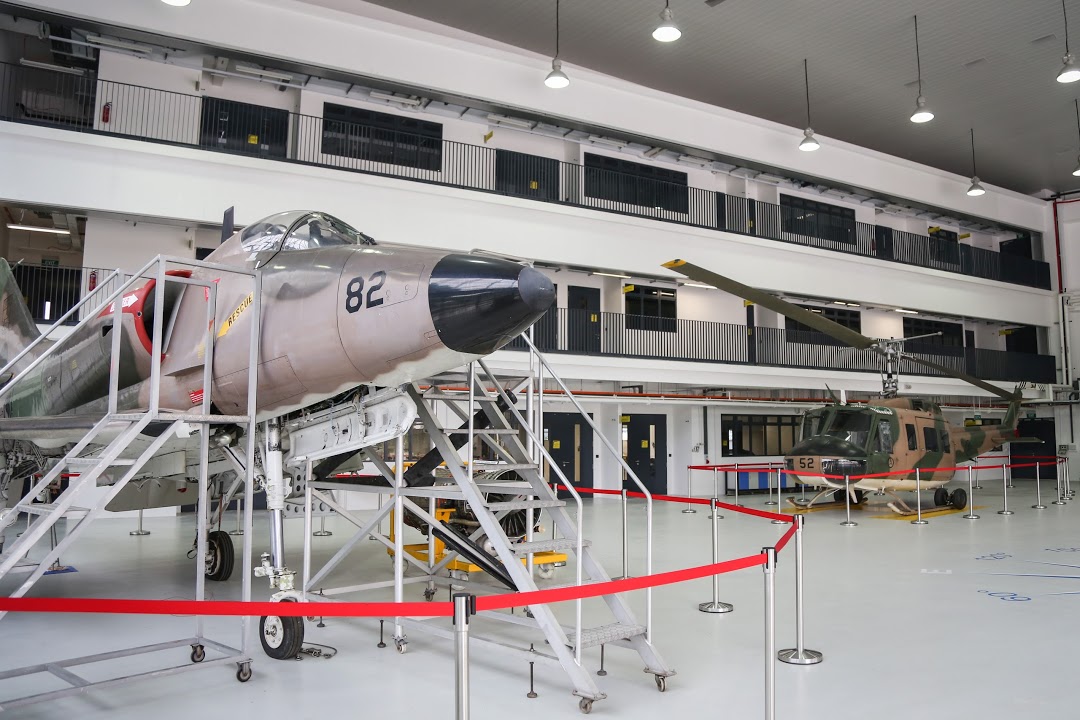 Naam: Singapore Polytechnic - Aerohub.jpg
Bekeken: 1115
Grootte: 180,3 KB