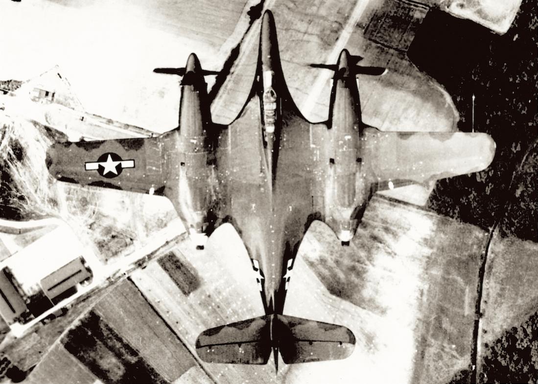 Naam: Foto 629. McDonnell XP-67 Bat (ook wel Moonbat genoemd).jpg
Bekeken: 987
Grootte: 129,6 KB