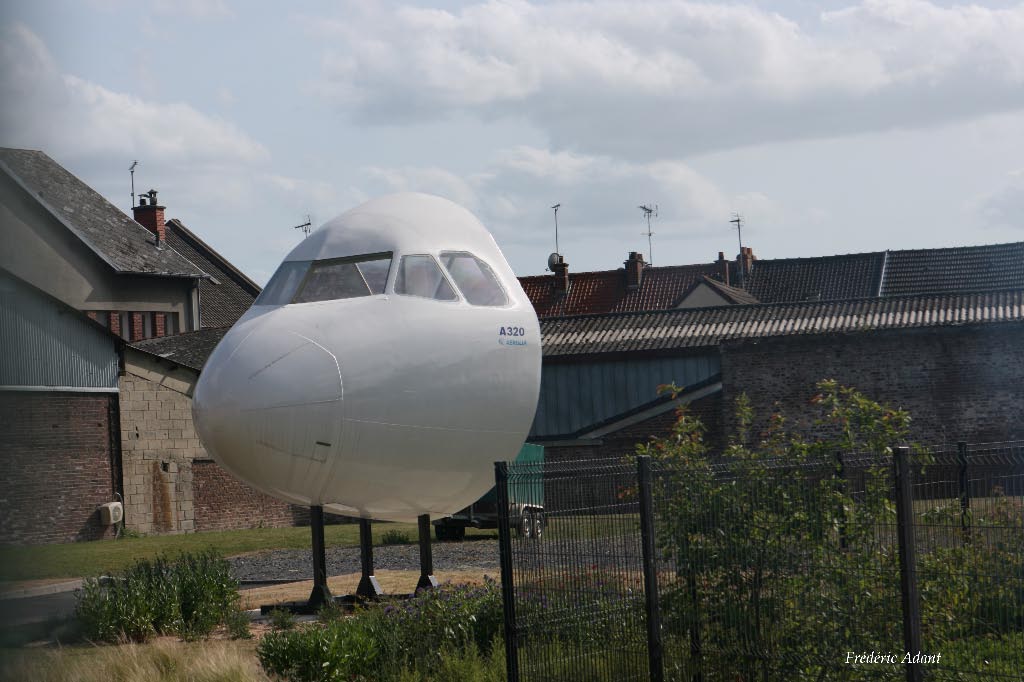 Naam: A 320 cockpit , station van Albert..jpg
Bekeken: 728
Grootte: 89,8 KB