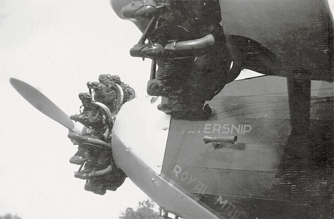 Naam: Foto 12. Fokker F.XIV-3m %22Watersnip%22 op Luchtvaarttentoonstelling Soesterdal -2.jpg
Bekeken: 2046
Grootte: 101,8 KB