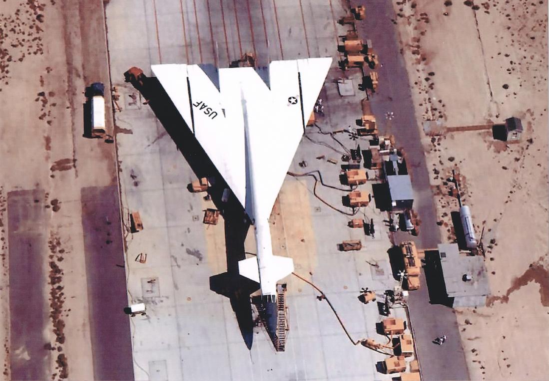 Naam: Foto 635. North American XB-70 Valkyrie.jpg
Bekeken: 737
Grootte: 109,5 KB