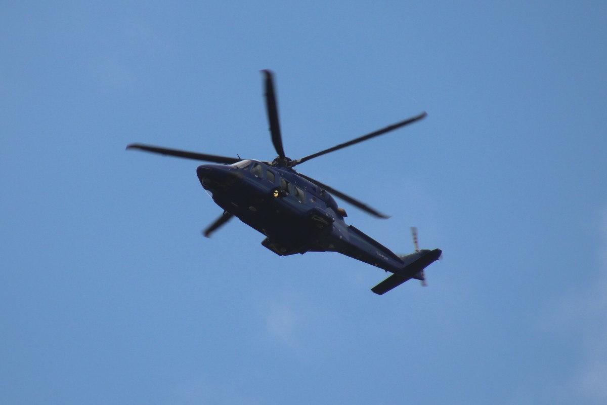 Naam: 2019-06-15, PH-PXY (02).jpg
Bekeken: 2313
Grootte: 65,1 KB