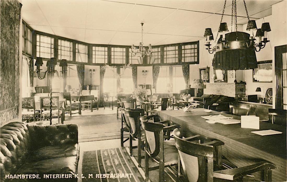 Naam: Kaart 744. Haamstede. Interieur K.L.M. restaurant. 1100 breed.jpg
Bekeken: 915
Grootte: 132,0 KB