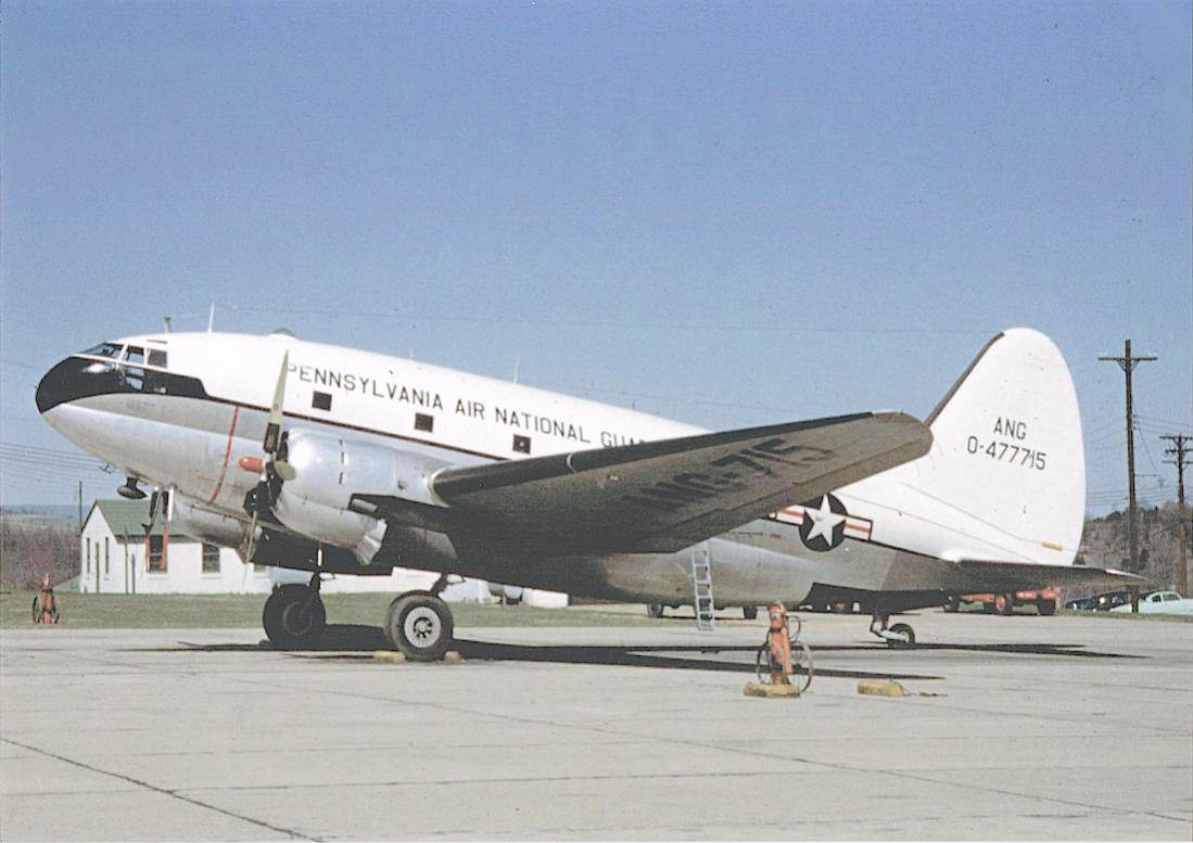 Naam: Foto 650. Curtiss C-46D-10-CU Commando 44-77715 : 0-477715 (c:n 33111). Bijnaam van de Commando .jpg
Bekeken: 1454
Grootte: 87,6 KB