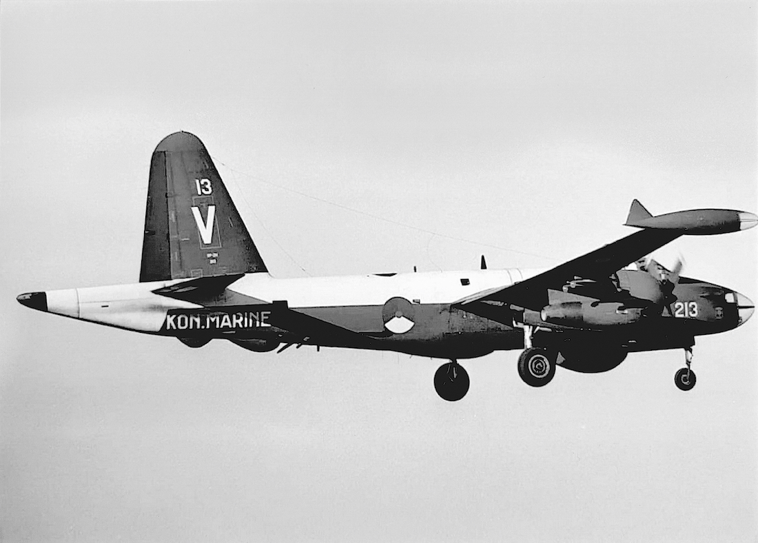 Naam: #286. Foto '213'. Lockheed SP-2H Neptune.jpeg
Bekeken: 517
Grootte: 471,0 KB