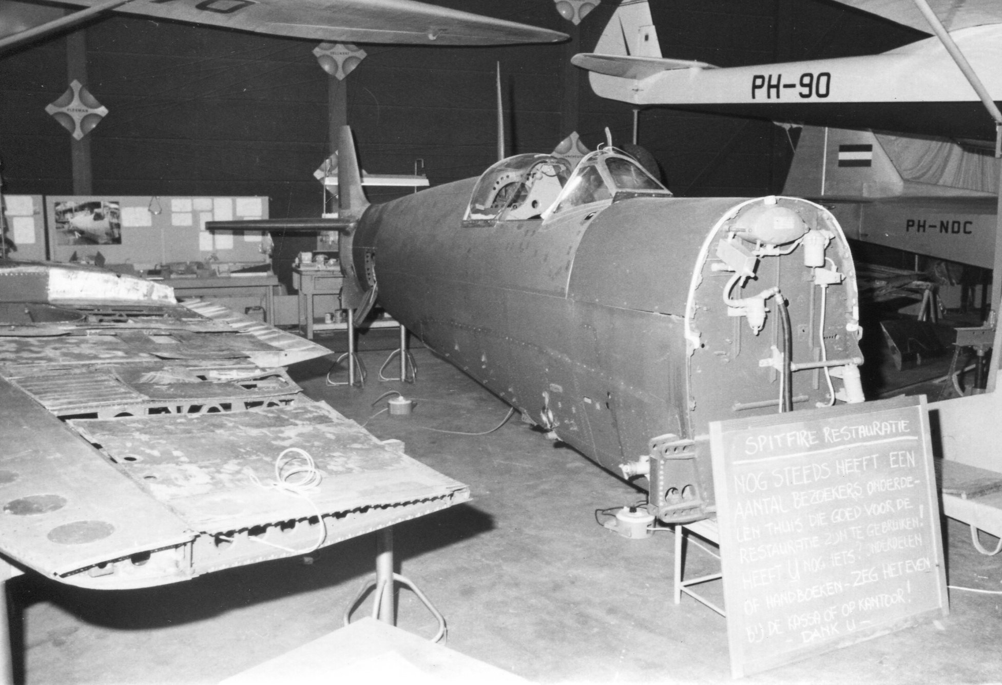 Naam: Aviodome 5-1979.jpg
Bekeken: 10385
Grootte: 349,8 KB