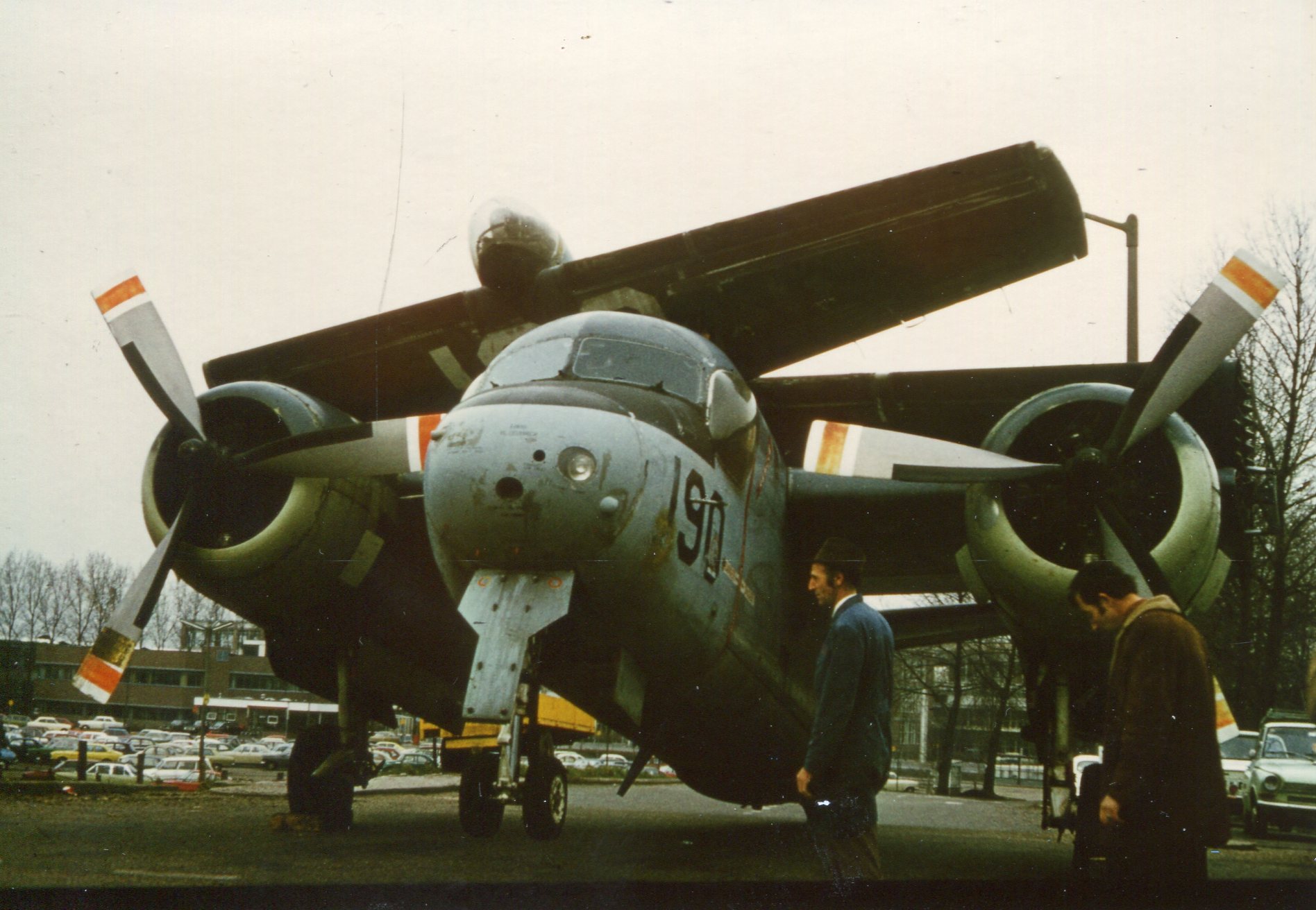 Naam: KLM bedrijfschool 1974 (2).jpg
Bekeken: 4321
Grootte: 314,1 KB