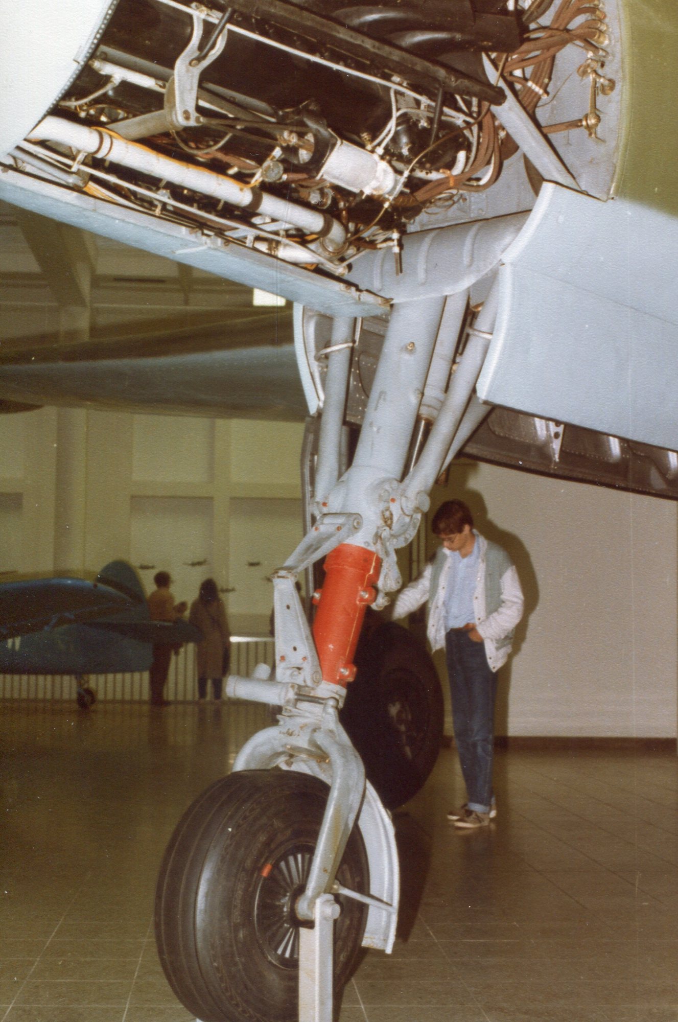 Naam: img057.jpg
Bekeken: 690
Grootte: 408,7 KB